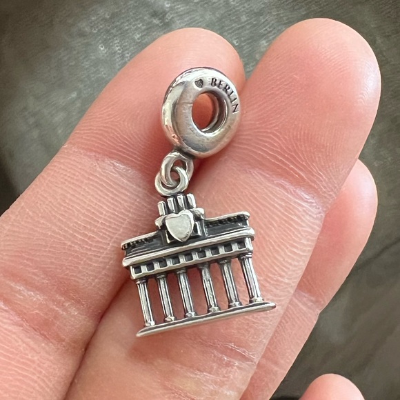 Retired Pandora Brandenburg Gate Germany National Icon Bead Dangle Charm Silver - Picture 3 of 12